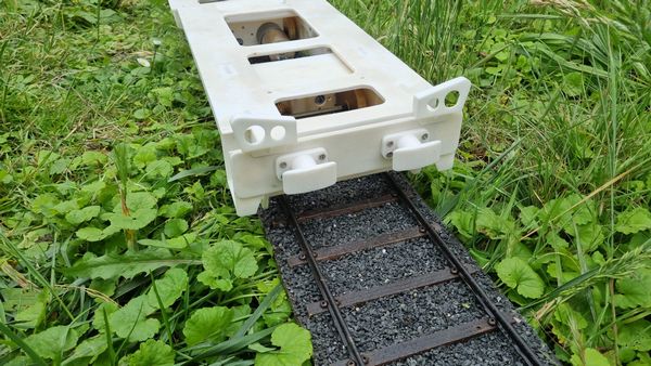 Chassis Y9000